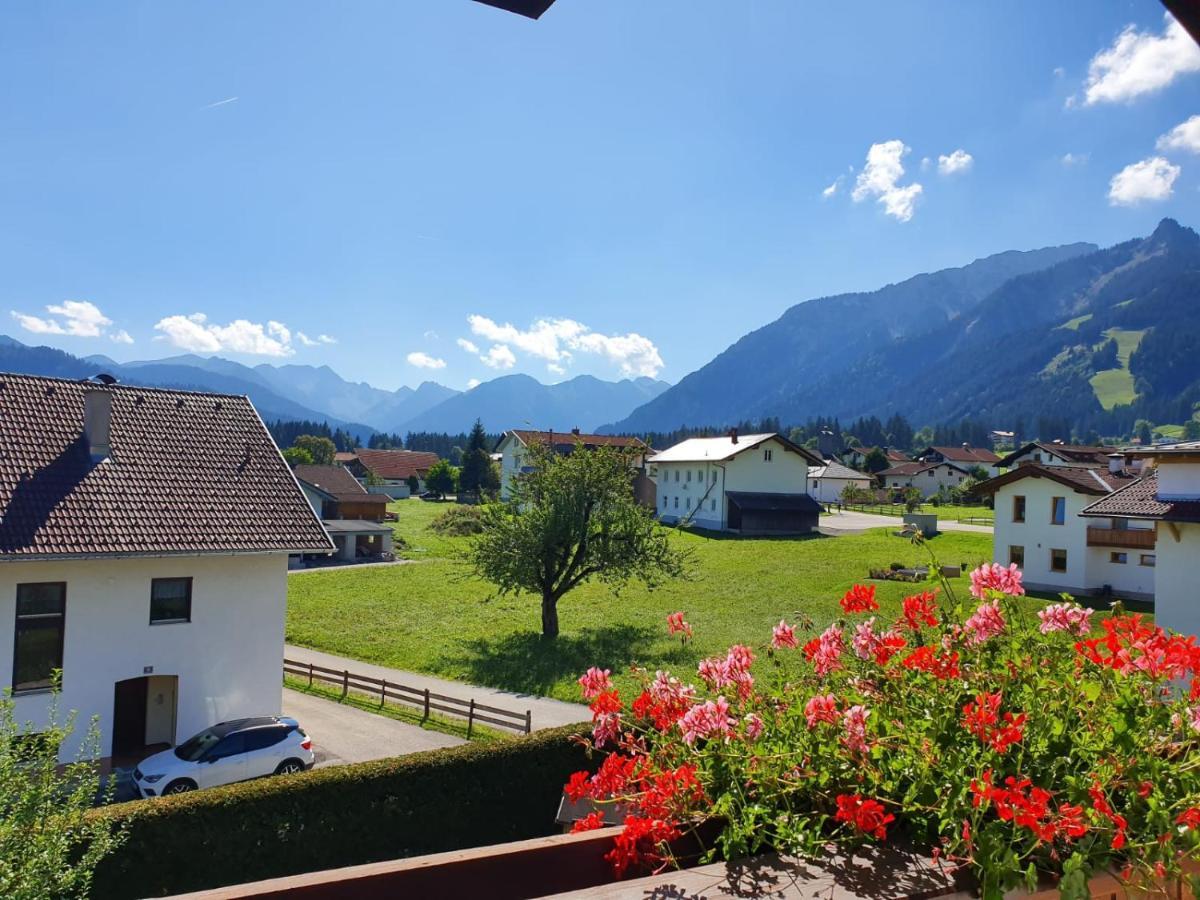 ロイテ Alpenhof Waengleアパートホテル エクステリア 写真